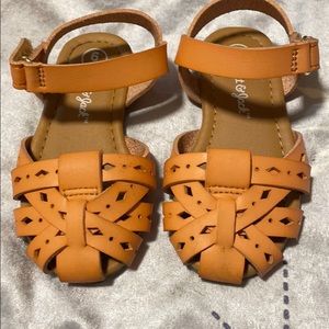 Sandals for toddler girl